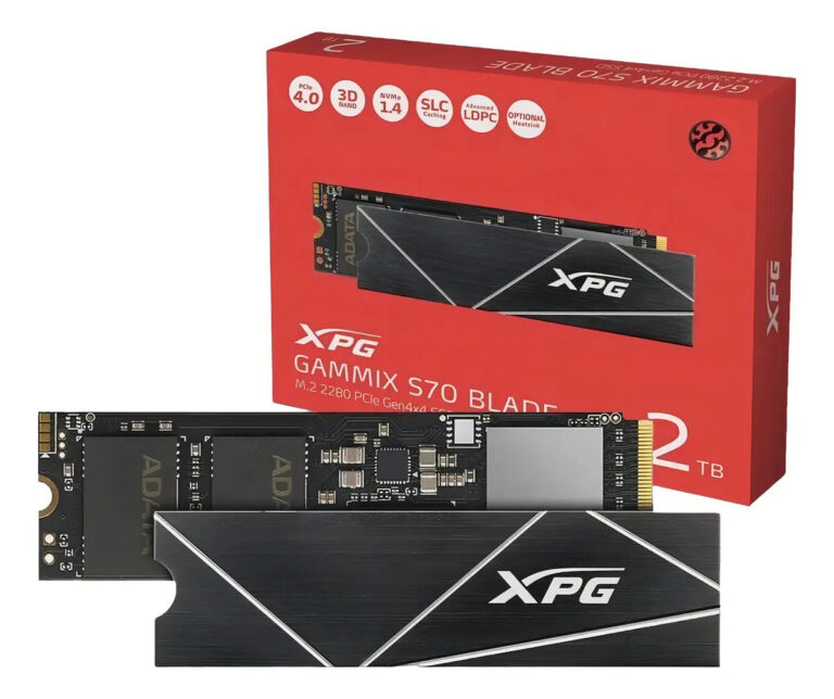 Ssd M.2 Nvme 2tb Pcie Gen4x4 Adata Blade Xpg S70 3d Nand Agammixs70b-2t-cs Para Pc E Ps5 Velocidade De Leitura Até 7400mb/s E Velocidade De Gravação Até 6400mb/s Cor Preto