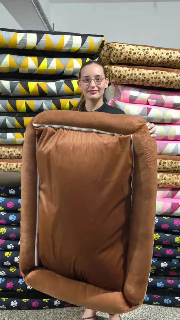 Cama Para Pet Porte Grande Gigante Fundo Impermeável Lavável
