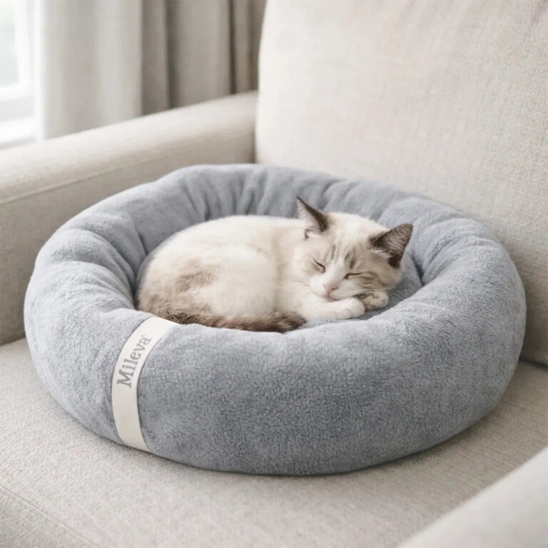Cama De Gato Caminha Nuvem Ninho Pet Soft Redonda 50x50cm Cor Cinza