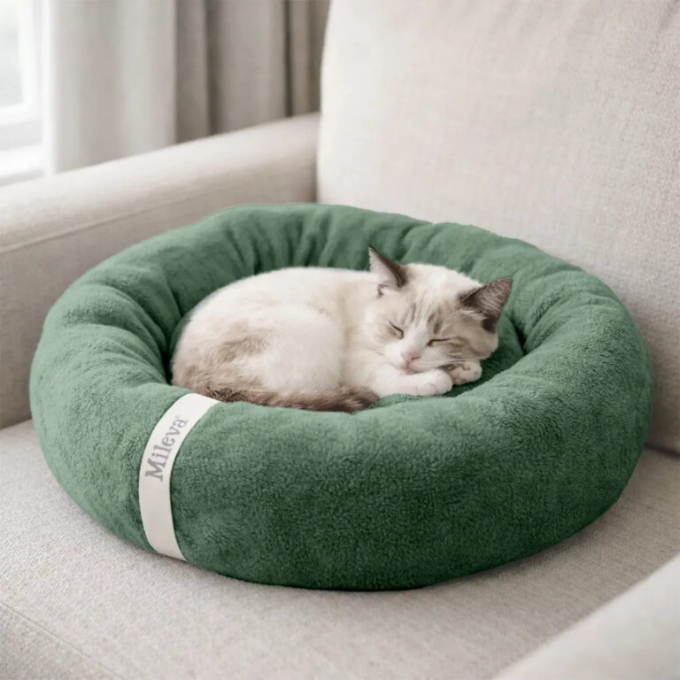 Cama De Gato Caminha Nuvem Ninho Pet Soft Redonda 50x50cm Cor Verde