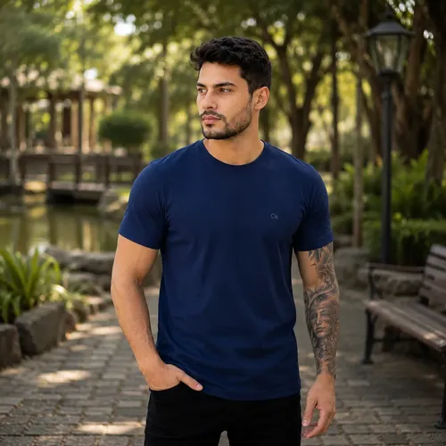 Camiseta Masculina Básica Slim Algodão – Várias Cores Ogochi
