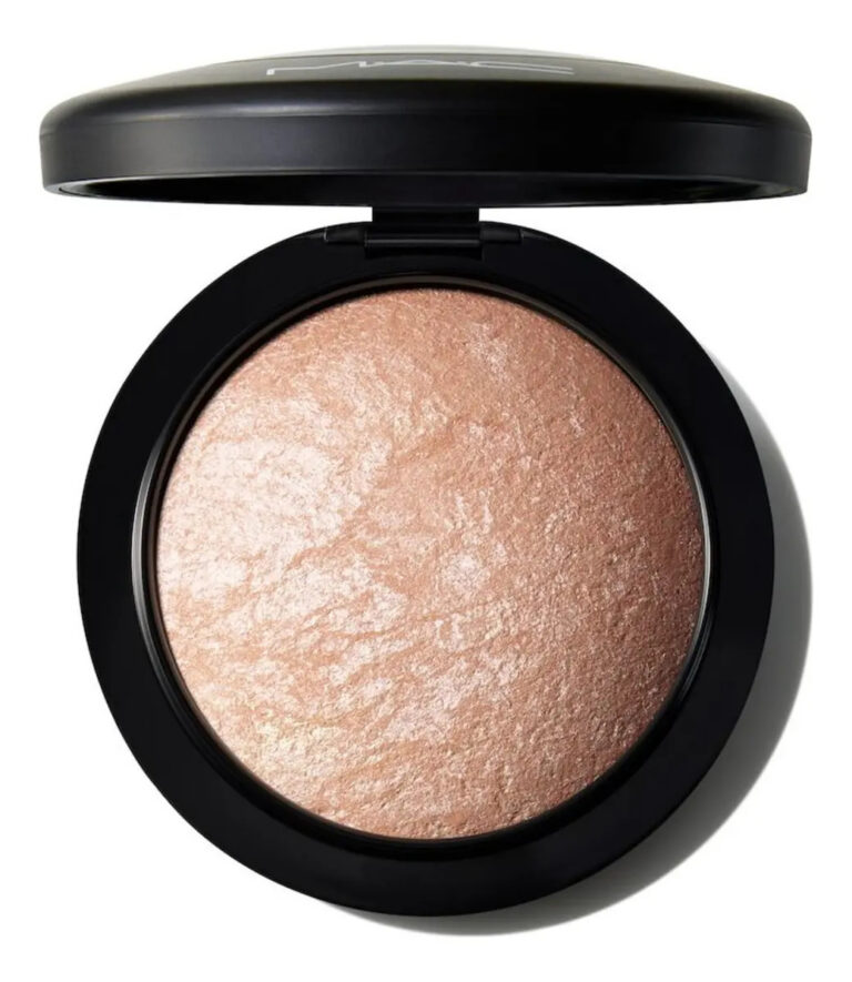 M A C – Pó Iluminador Mineralize Skinfinish – Soft & Gentle